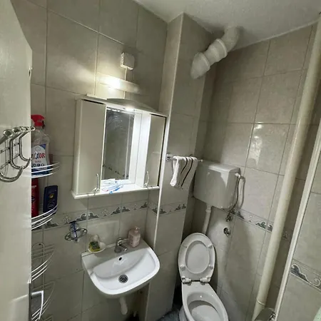 Cozy In The Hearth Of Apartman *