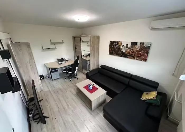 Cozy In The Hearth Of Apartman *